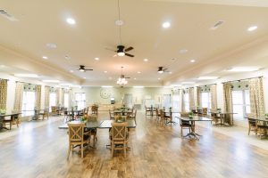 Dining room in Evergreen a skilled nursing facility