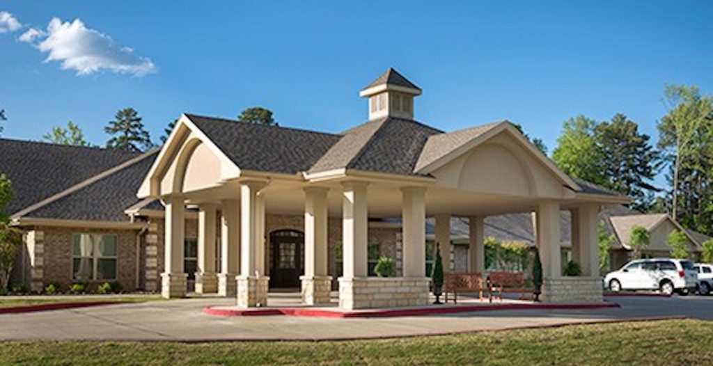 The outside of Evergreen Health and rehab a skilled nursing facility